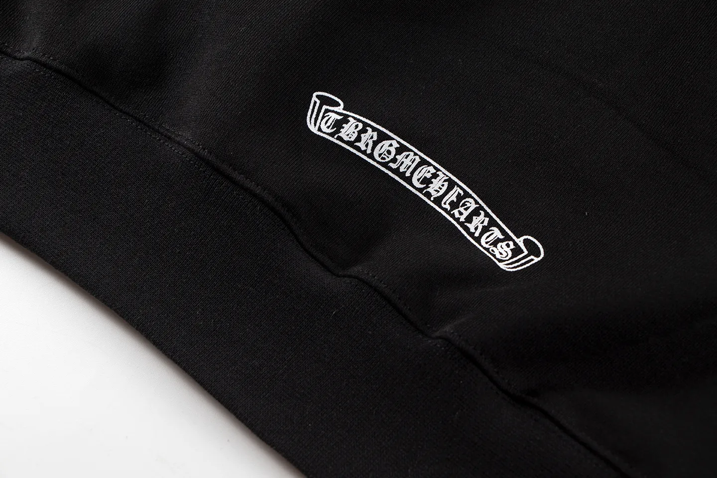 P290 Chrome Hearts Chrome Hearts Horseshoe Cross Sanskrit Cardigan Hooded Sweatshirt Size: S M L XL Color: Black, White